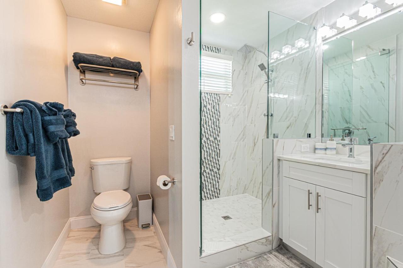 Greenlinks At Lely Luxury White Orchid Fully Renovated Modern 1St Floor 3Bdr Golf Resort Villa Нейплс Экстерьер фото