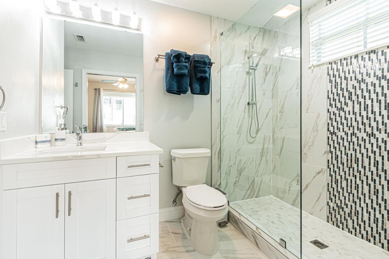 Greenlinks At Lely Luxury White Orchid Fully Renovated Modern 1St Floor 3Bdr Golf Resort Villa Нейплс Экстерьер фото